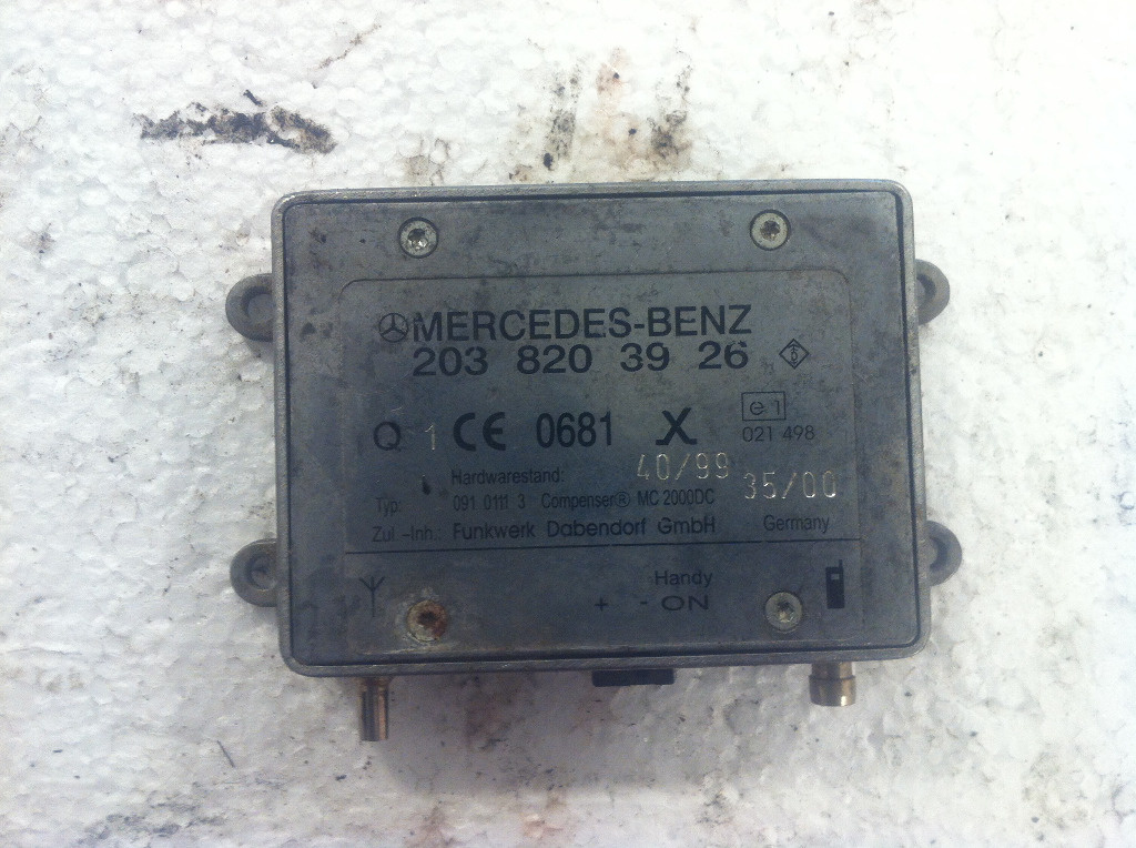 Amplificator audio mercedes c class w203
