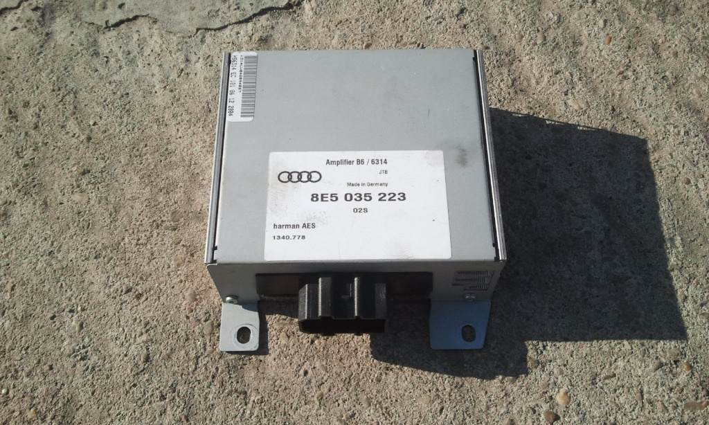 Amplificator audio radio Audi A4 B7 doua