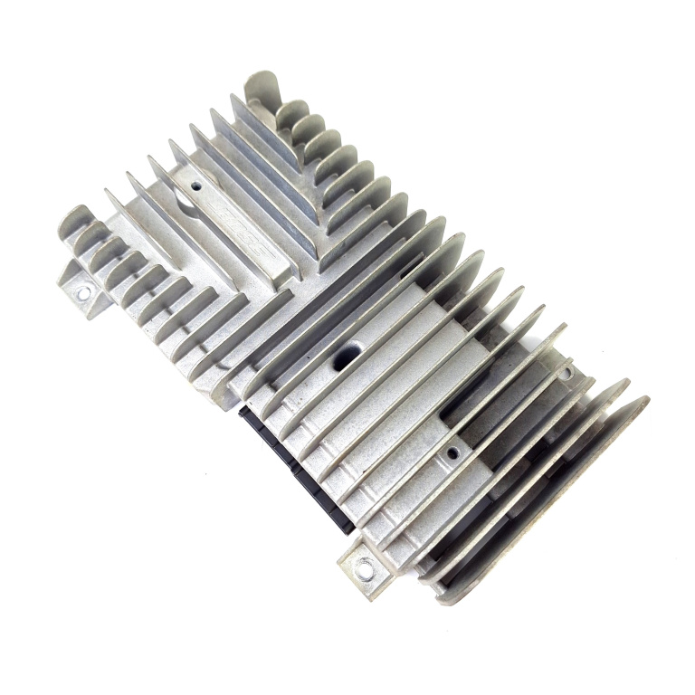 Amplificator Audio Renault LATITUDE (L70