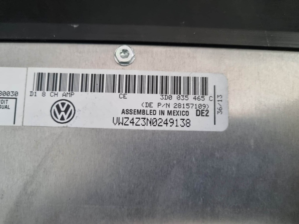 Amplificator audio / Statie VW Phaeton c