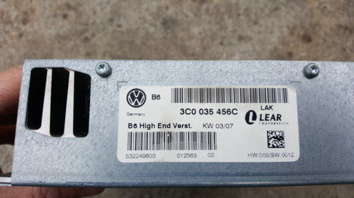 Amplificator audio VW Passat B6