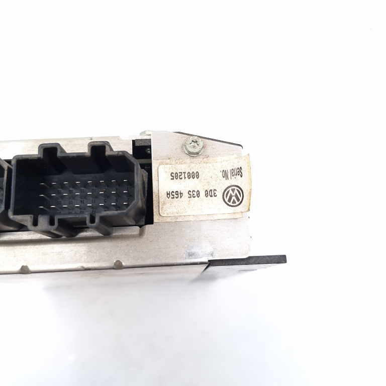 Amplificator Audio Vw Phaeton (3D) 2002-