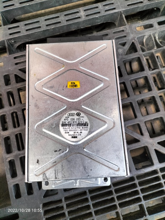 Amplificator auto Audi A6, cod piesa: 4F0910223C