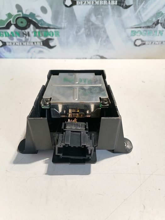 Amplificator Bose Audi A6 c6 4F