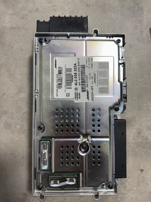 Amplificator Bose cod 4L0035223A/4L0 035