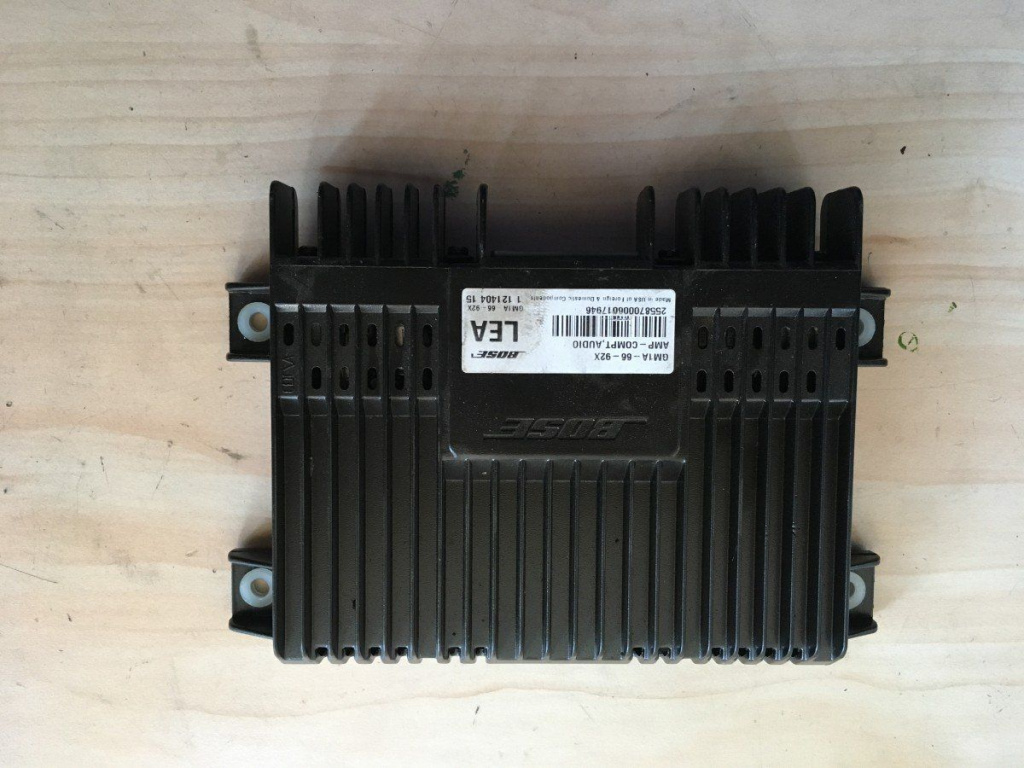 Amplificator Bose Mazda 6 cod GM1A-66-92X