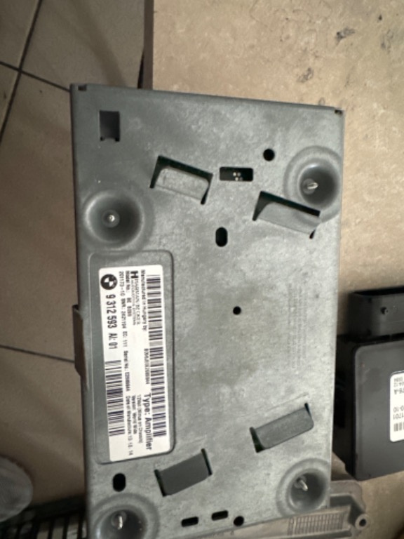 Amplificator harman/beacker pt.bmw f10/f11 cod:9312593