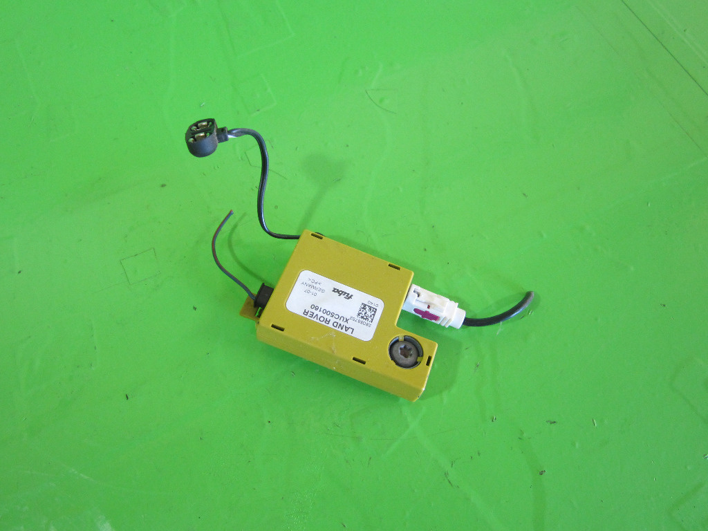 AMPLIFICATOR / MODUL ANTENA COD XUC50016