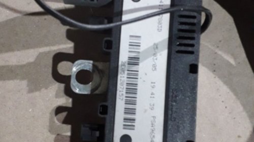 Amplificator semnal Antena Peugeot 407