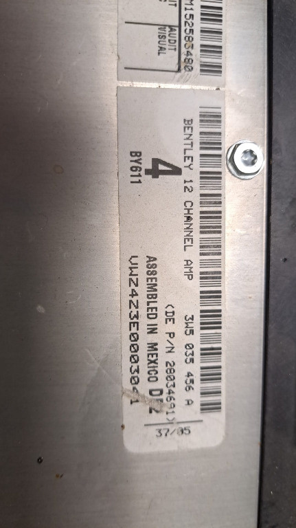 Amplificator sistem de sunet radio Bentl