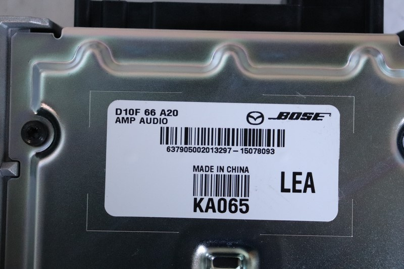 Amplificator / statie audio Mazda cx-3 BOSE cod: D10F66A20
