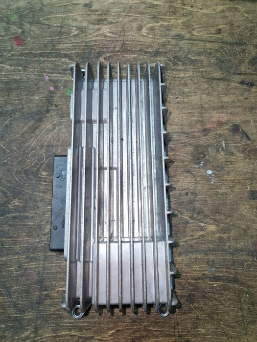 Amplificator statie modul Audi A4 b8 A5 Q5 8t00352