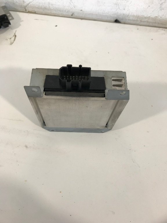 Amplificator sunet audi a4 b7 2004 - 200