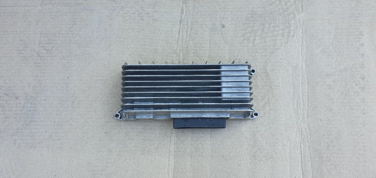 Amplificator sunet Audi q7, A6, A8 cod 4L0910223K/ 4L0910223C