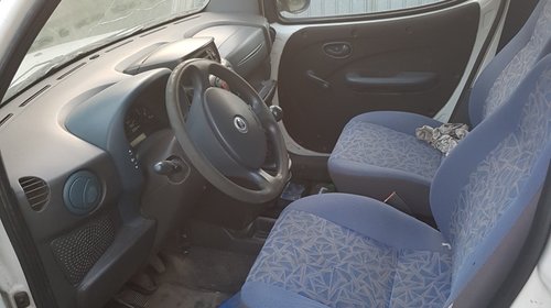 Ansamblu stergatoare cu motoras Fiat Doblo 2002 FURGON 1.2