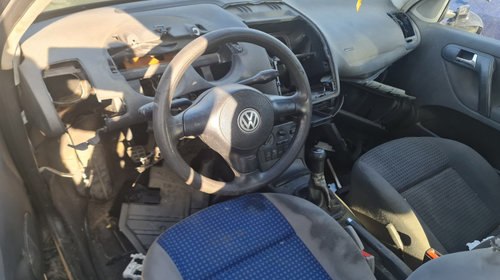 Ansamblu stergator parbriz volan pe stanga Volkswagen VW Polo 3 6N [facelift] [2000 - 2002] Hatchback 5-usi 1.4 MT (60 hp)