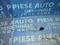 Antena Audi A4; 8E9035503N