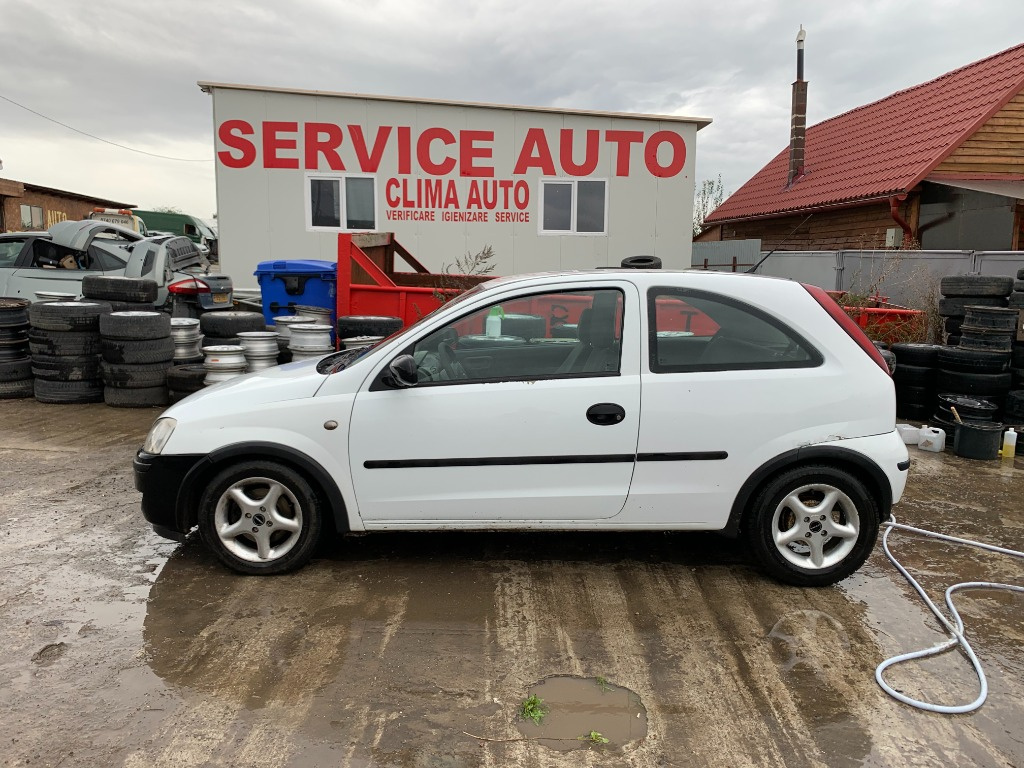Antena radio Opel Corsa C 2003 hatchback