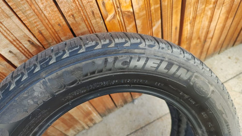 Anvelopa 205 / 60 R16 M+S Michelin