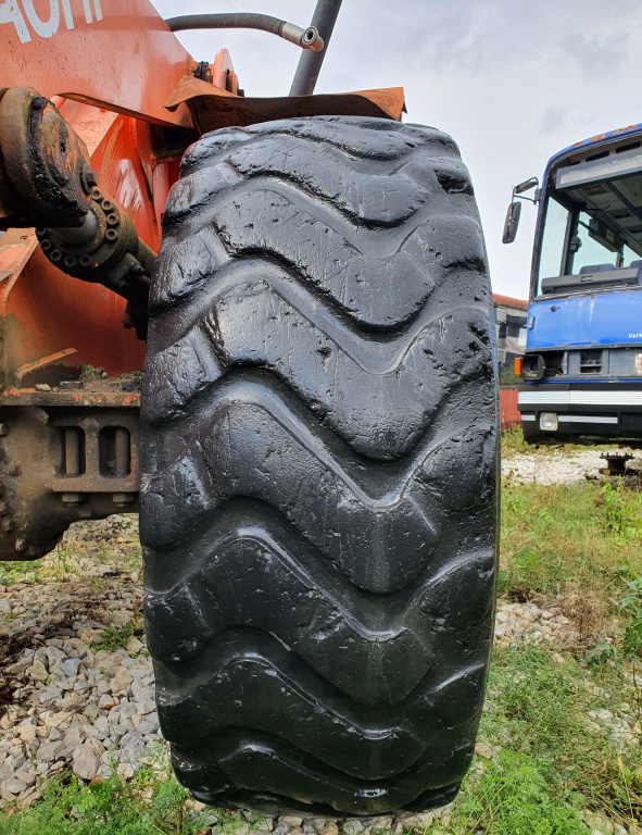 Anvelopa 23.5 R25 , 25%, Michelin, XHA G