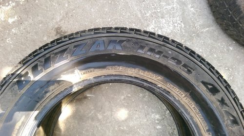 Anvelopa/ Cauciuc Iarna Second Hand Bridgestone Blizzak LM-25 4x4 215/70 R16