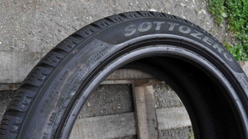 Anvelopa Iarna 205/50 R17 PIRELLI SOTTOZERO Winter 210 Serie II 93H