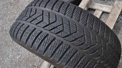 Anvelopa Iarna 245/45 R17 PIRELLI SOTTOZERO 3 99V