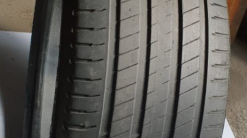 Anvelopa Michelin vara 245/45/20