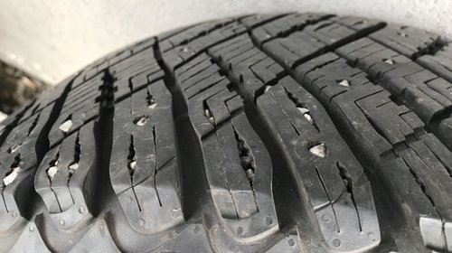 Anvelope iarna M+S GoodYear UltraGrip Ice Artic 275/45 R20 DOT 2015 cauciucuri