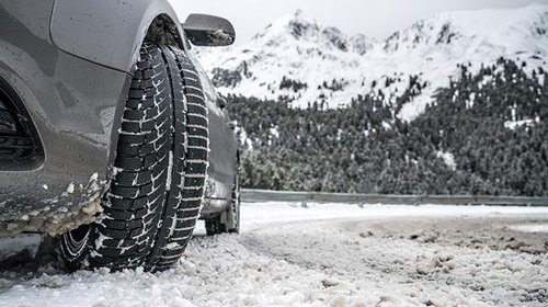 Anvelope Iarna Noi - Nokian WR A4 215/50R17 95V XL C)B)72dB