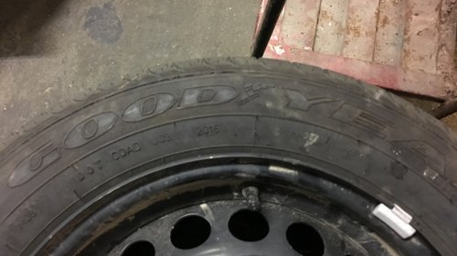 Anvelope vara pe 15" 185 / 65 R15 goodyear duragrip