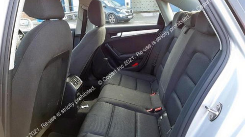 Aparatoare de noroi la cutia de viteze Audi A4 B8/8K [2007 - 2011] Sedan 4-usi 2.0 TDI multitronic (143 hp)