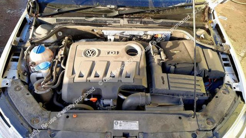 Arc spate dreapta Volkswagen VW Jetta 6 [2010 - 2014] Sedan 2.0 TDI MT (140 hp)