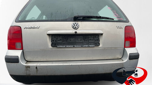 Arc spate stanga Volkswagen VW Passat B5 [1996 - 2000] wagon 1.9 TDI MT (110 hp) Cod motor AJM Cod cutie DUK Culoare X1X1