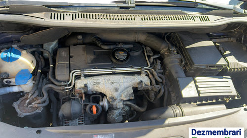 Arc spate stanga Volkswagen VW Touran [2003 - 2006] Minivan 2.0 TDI MT (140 hp) Cod motor: BKD, Cod cutie: HDU, Cod culoare: LB5N