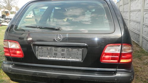 Arcuri spate Mercedes E-Class W210 3.2Cdi com