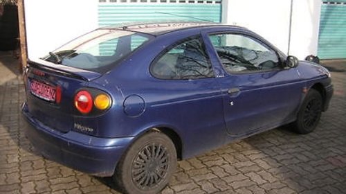 Arcuri spate renault megane 1997