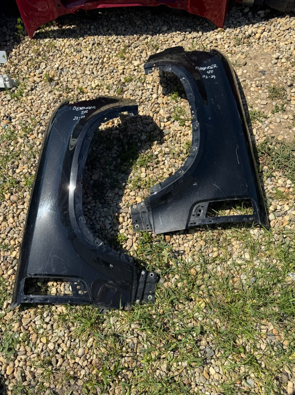Aripa dreapta / aripa stanga Land Rover Range Rover Defender 2022/2023/2024