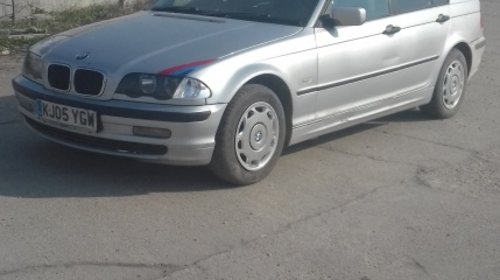 Aripa dreapta fata BMW E46 2003 hatchback 1.9