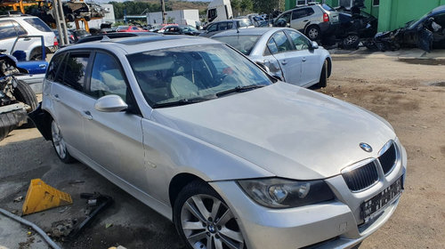 Aripa dreapta fata BMW E91 2007 break 2.0 d