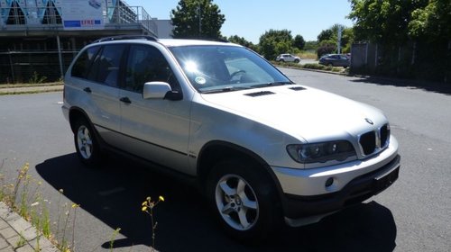 Aripa dreapta fata BMW X5 E53 2001 SUV 3.0i