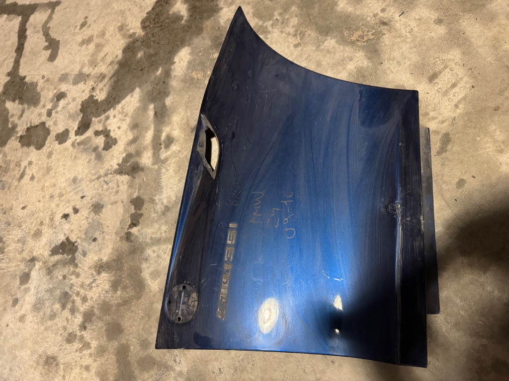 Aripa dreapta fata BMW Z4 2010/2011/2012/2013/2014