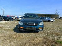 Aripa dreapta fata Daewoo Leganza 1999 berlina 2.0