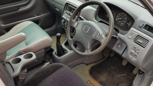 Aripa dreapta fata Honda CR-V 2000 SUV 4X4 2000B