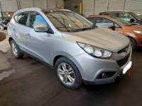 Aripa dreapta fata Hyundai ix35 2011 SUV 1.7 DOHC