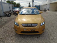 Aripa dreapta fata Kia cee'd 2009 Hatchback 2.0