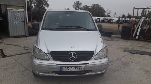 Aripa dreapta fata Mercedes VITO 2006 persoane 2,2 dci