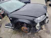 Aripa dreapta fata neagra Audi A3 8p din 2006 2007 2008 2009