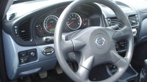 Aripa dreapta fata Nissan Almera, originala (