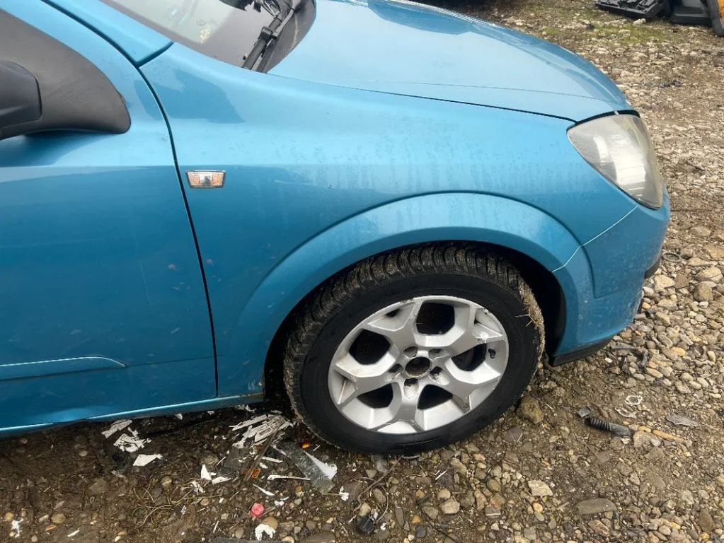Aripa Dreapta Fata Opel Astra H 2004-2010